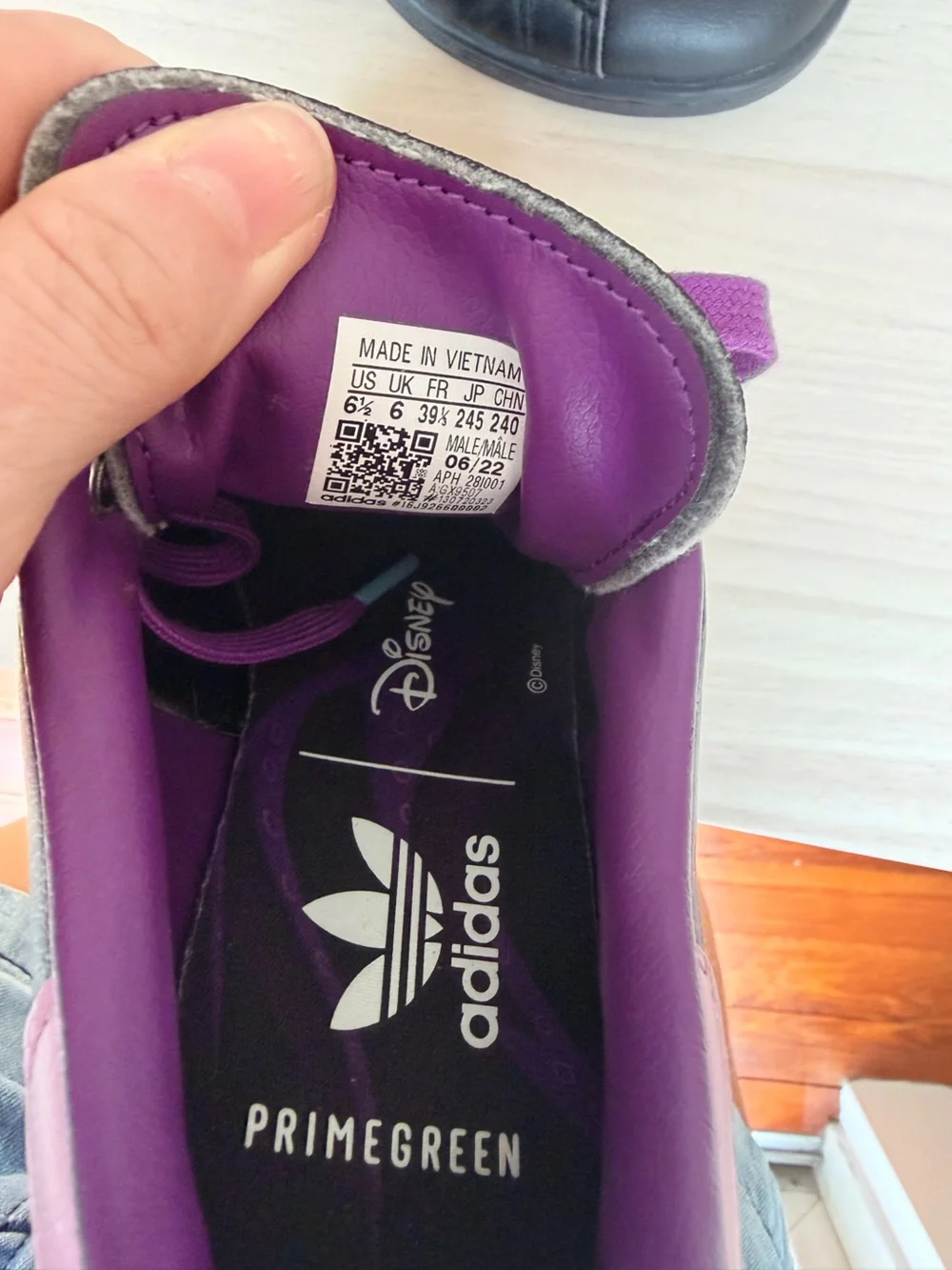 adidas $130 laces